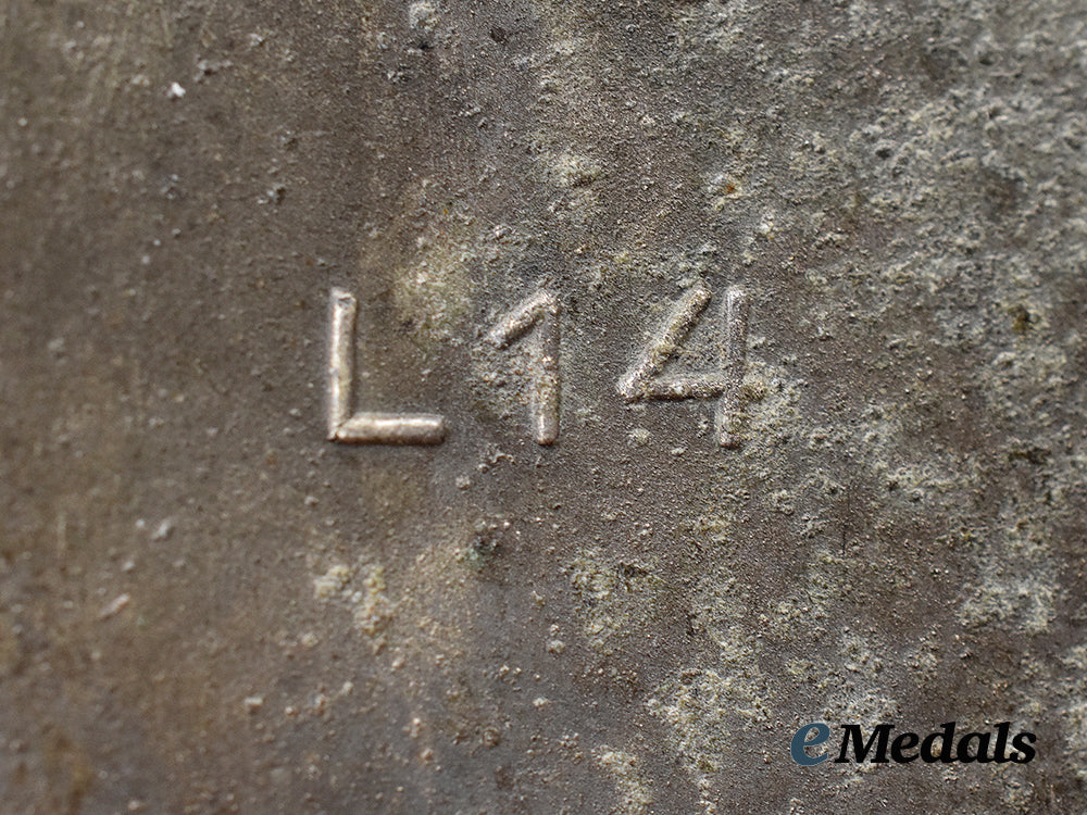 germany,_wehrmacht._a_lot_of_service_badges__mnc6636_1