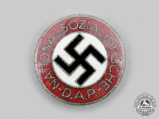 germany,_nsdap._a_membership_badge,_by_hermann_aurich__mnc6645