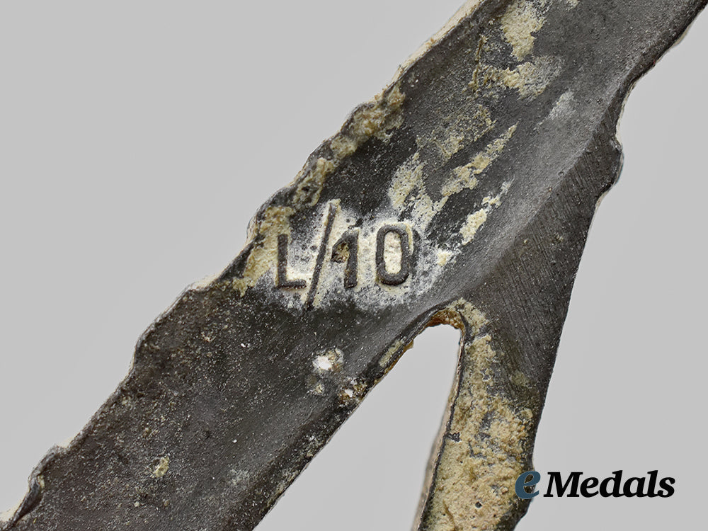 germany,_wehrmacht._a_lot_of_service_badges__mnc6645_1