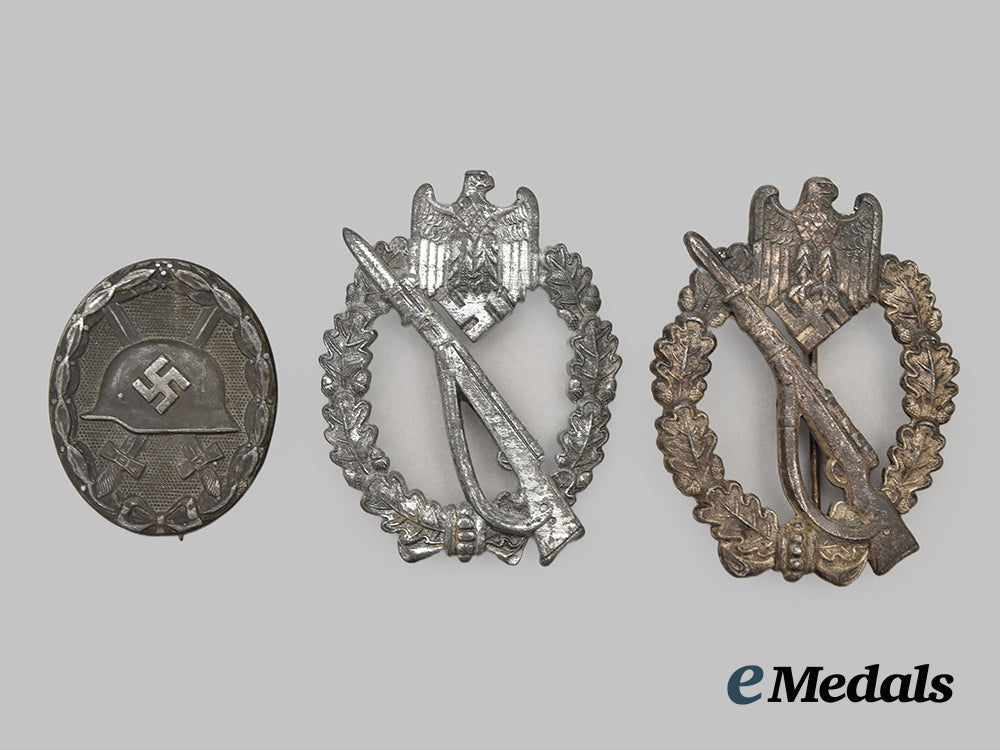 germany,_wehrmacht._a_lot_of_service_badges__mnc6648