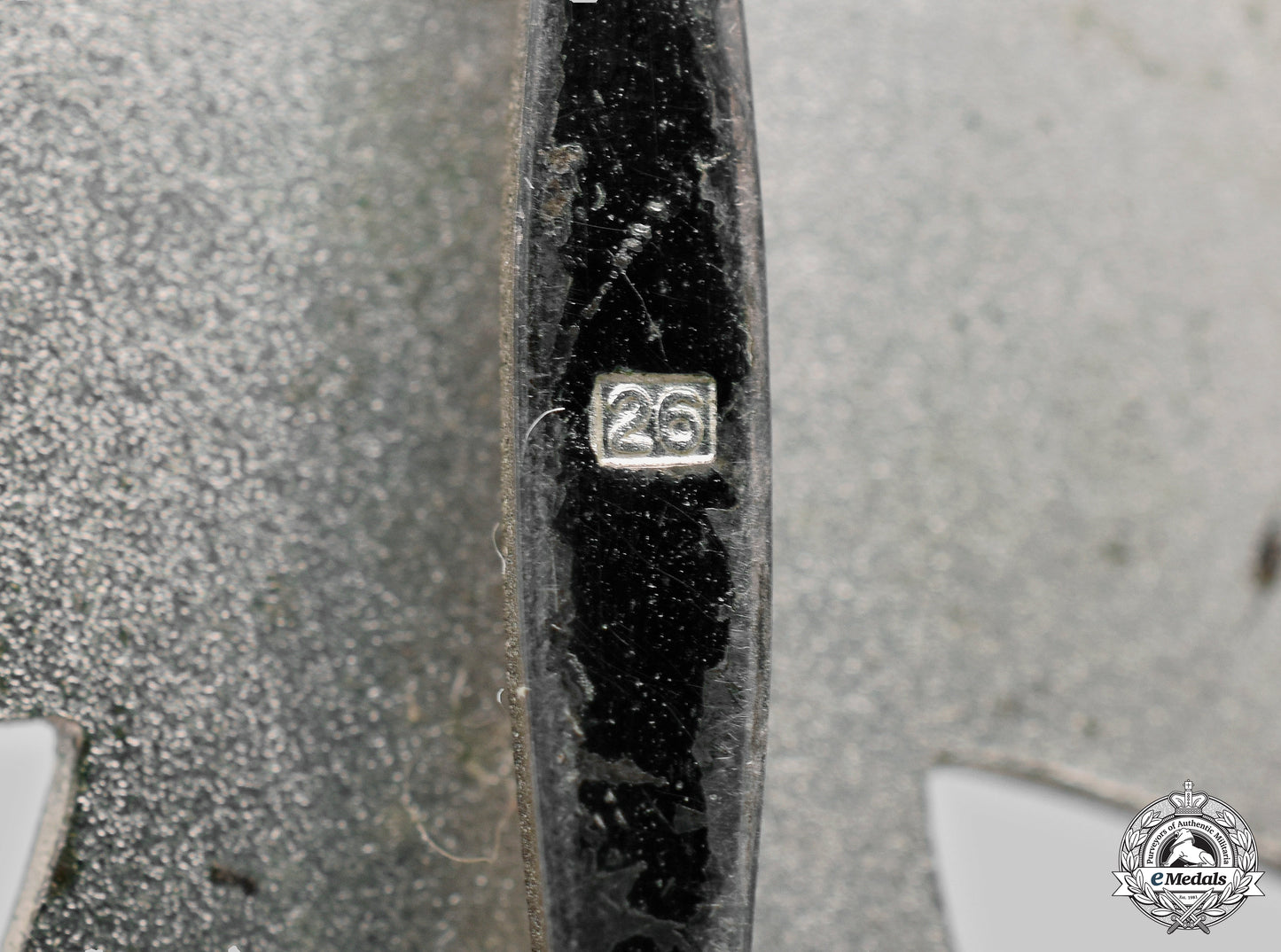 germany,_wehrmacht._a1939_iron_cross_i_class_with_case,_by_b.h._mayer__mnc6696_m20_0520_1