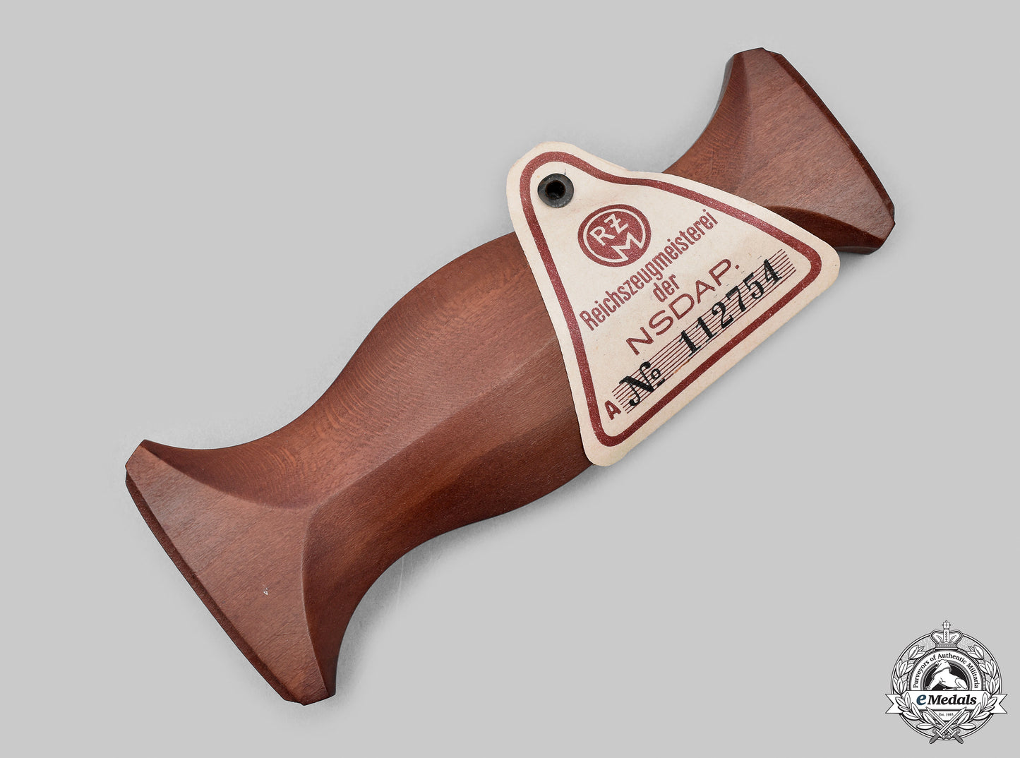 germany,_sa._a_mint&_unissued_model1933_sa_dagger_handle_grip__mnc6703_m20_0526_1