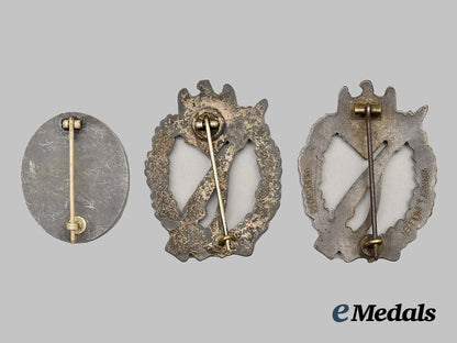 germany,_wehrmacht._a_lot_of_service_badges__mnc6712