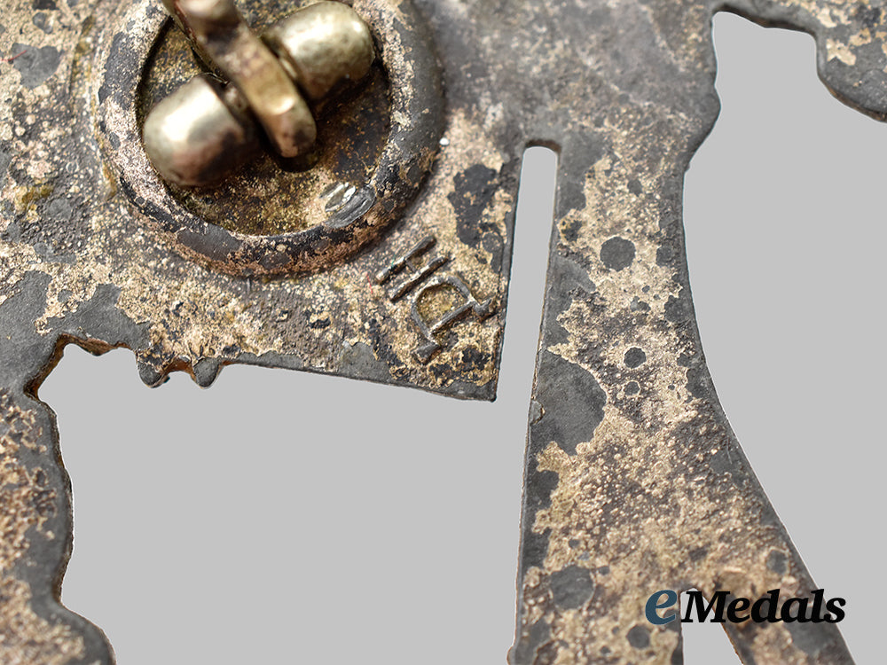 germany,_wehrmacht._a_lot_of_service_badges__mnc6720