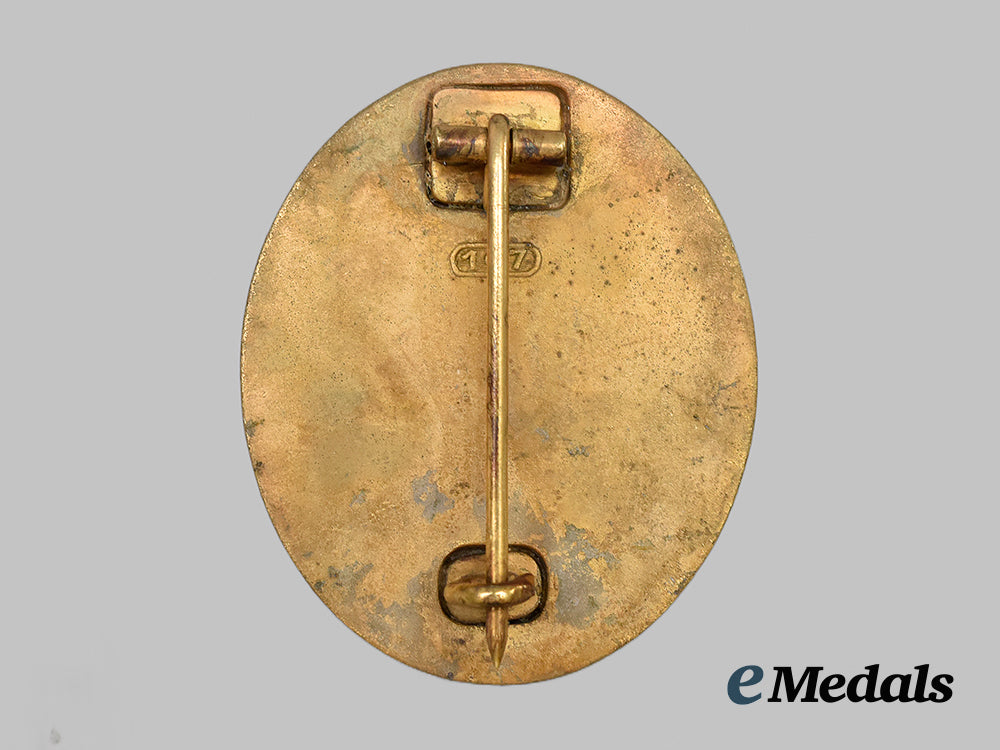 germany,_wehrmacht._a_gold_grade_wound_badge,_by_carl_wild__mnc6768
