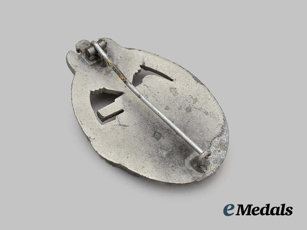 germany,_wehrmacht._a_panzer_assault_badge,_silver_grade,_by_friedrich_orth__mnc6775