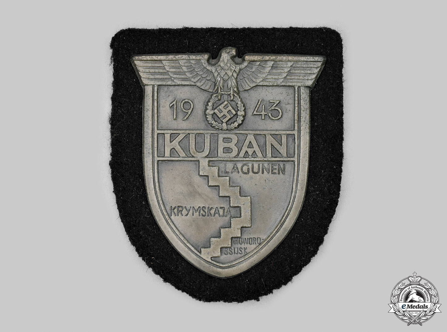 germany,_kriegsmarine._a_kuban_shield,_rare__mnc6801_m20_0554_1