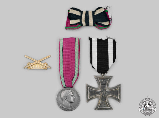 germany,_imperial._a_lot_of_decorations__mnc6837_m20_0562