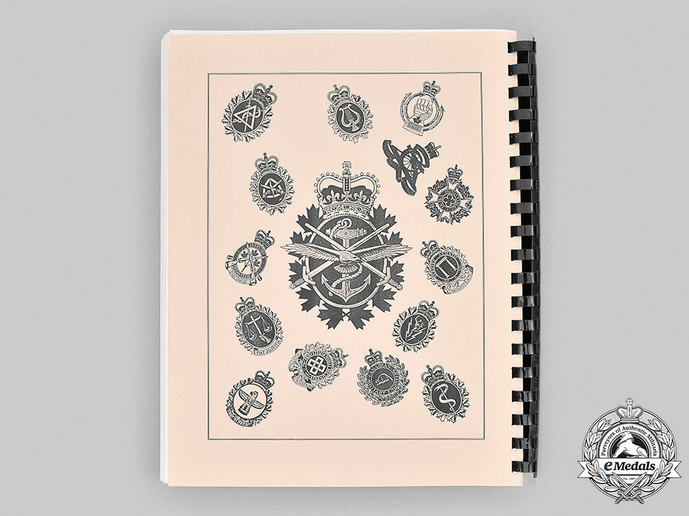 canada._a_catalogue_of_twentieth-_century_canadian_military_cloth_and_metal_shoulder_titles1900_to1999__mnc7256