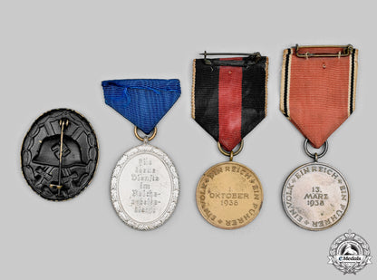 germany,_third_reich._a_lot_of_medals&_decorations__mnc7397_m20_0419