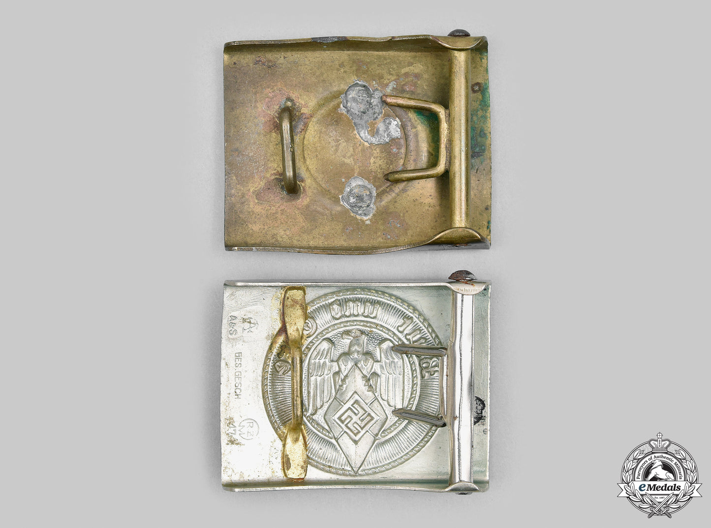 germany._a_pair_of_belt_buckles__mnc7411_m20_0427