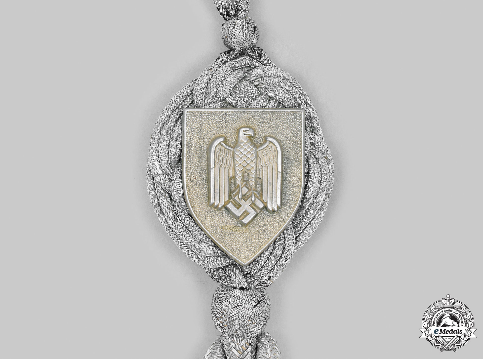 germany,_heer._a_heer_marksmanship_lanyard,_grade3__mnc7447_m20_0446