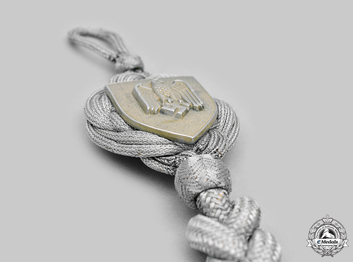 germany,_heer._a_heer_marksmanship_lanyard,_grade3__mnc7452_m20_0448
