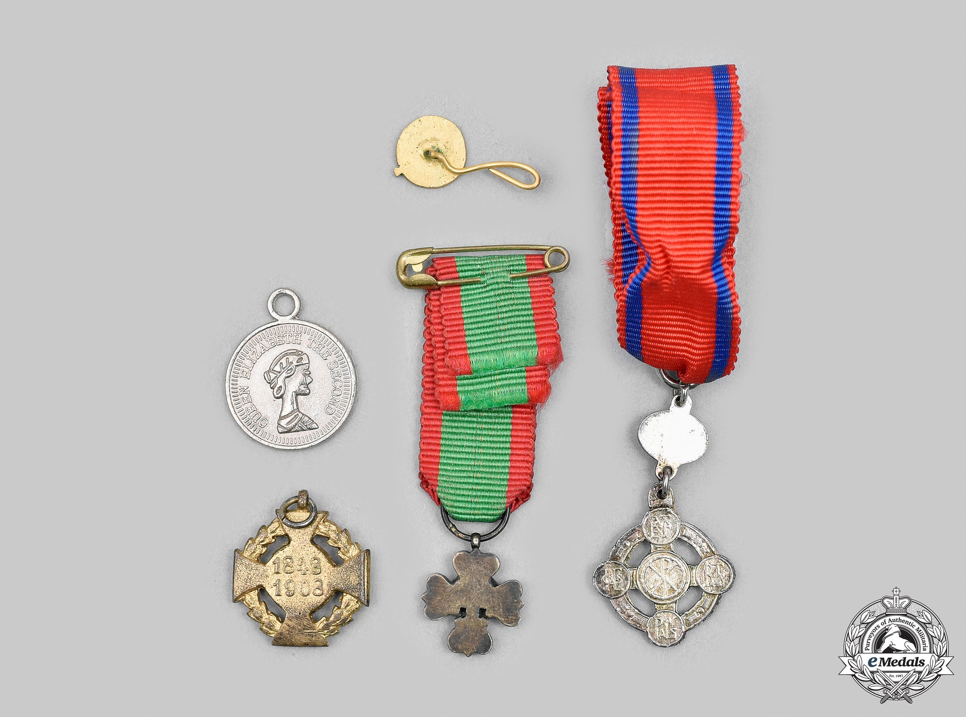 austria,_empire;_brazil,_republic;_serbia,_kingdom;_vatican;_united_kingdom._a_lot_of_five_miniature_medals__mnc7590_m20_0589_1