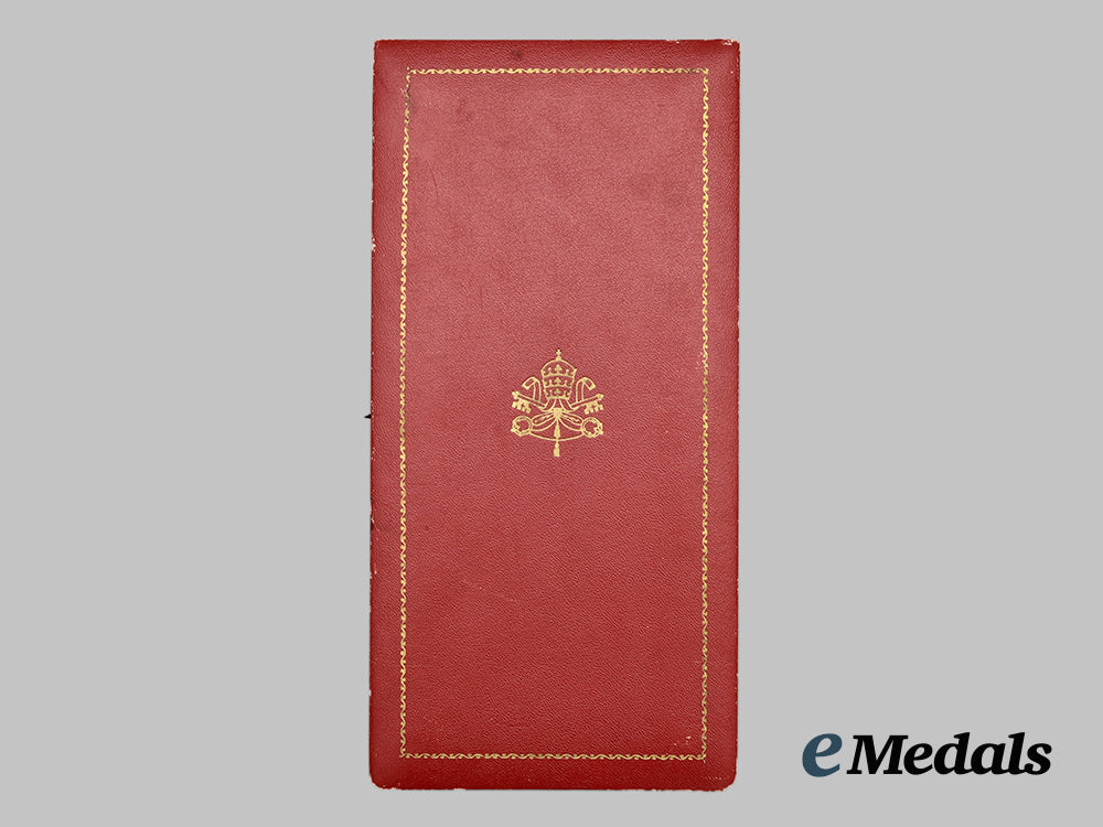 vatican,_city_state._an_order_of_st._sylvester,_grand_cross_set_by_tanfani&_bertarelli,_c.1963__mnc8072