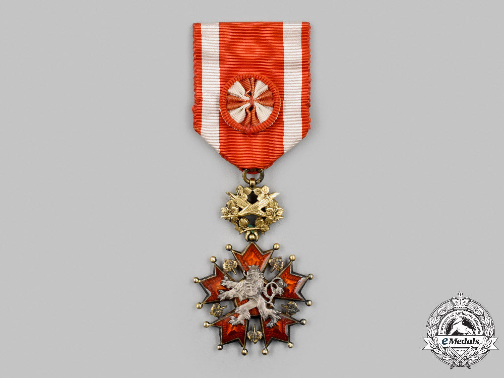 czechoslovakia,_i_republic._an_order_of_the_white_lion,_iv_class_officer,_civil_division,_c.1935__mnc8352-_1_