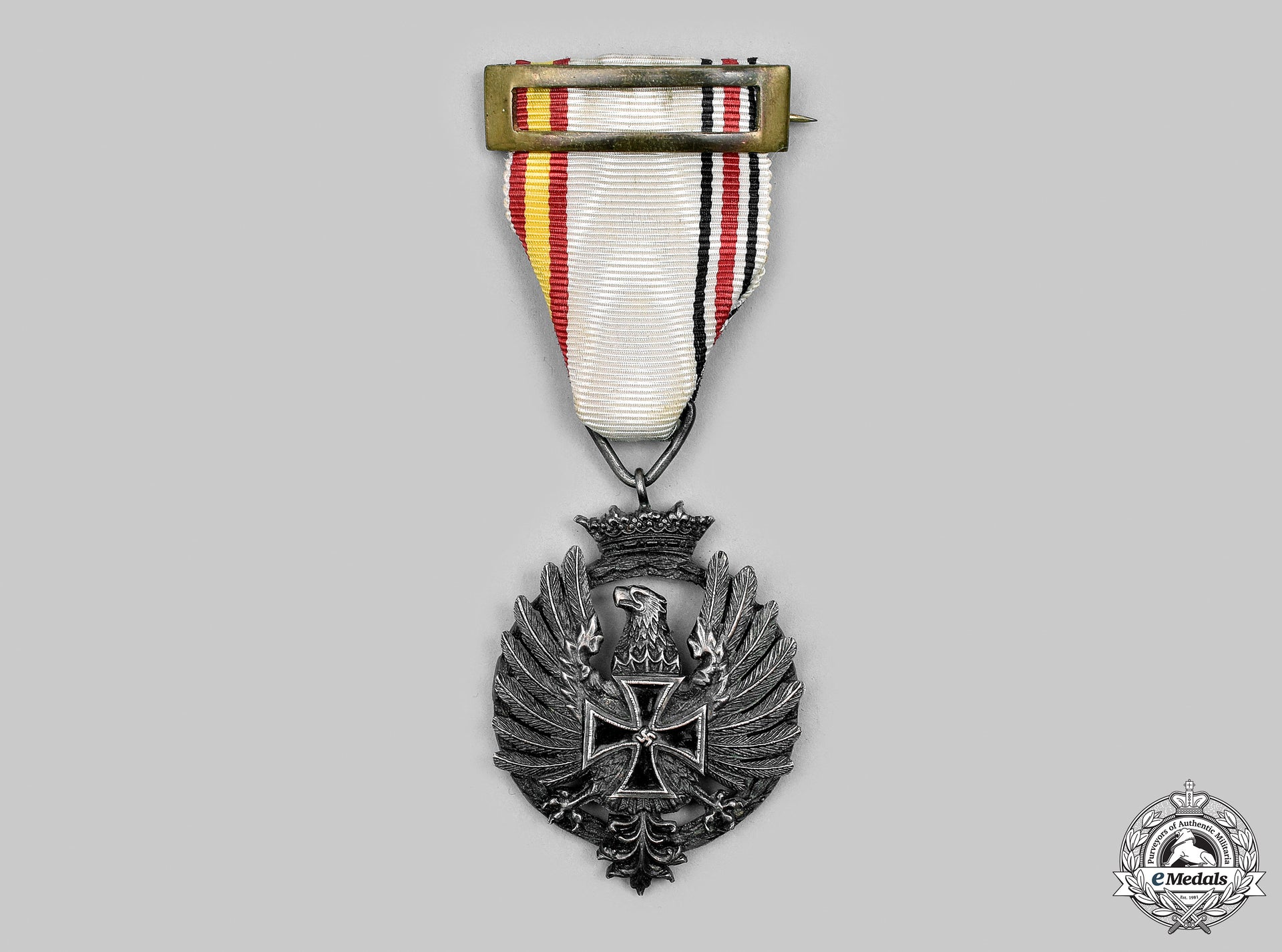 spain,_fascist_state._a_medal_of_the_russian_campaign,_officer's_version_with_case,_c.1943__mnc8643_m20_0922