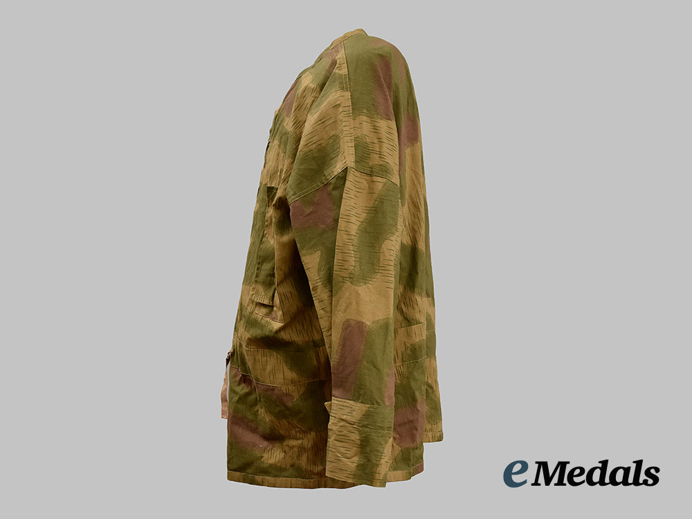 germany,_wehrmacht._a_marsh_pattern_camouflage_hoodless_smock__mnc8763