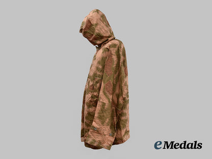 germany,_wehrmacht._a_marsh_pattern_camouflage_hooded_smock__mnc8776