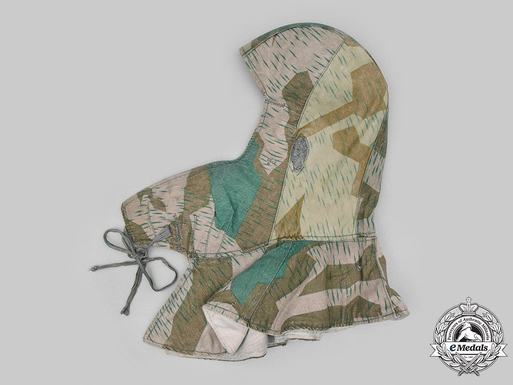 germany,_heer._a_splinter_pattern_camouflage_reversible_winter_hood__mnc9156_m20_01920_m20_01926