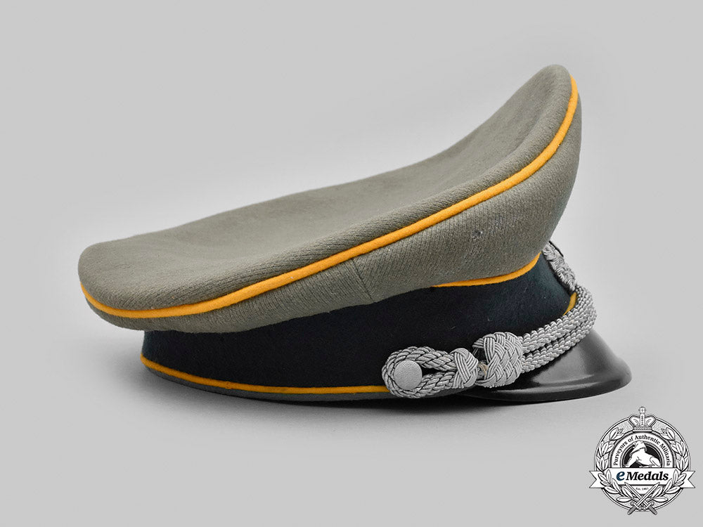 germany,_heer._a_cavalry/_reconnaissance_officer’s_visor_cap,_by_erel__mnc9244_m20_01941_1