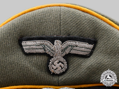 germany,_heer._a_cavalry/_reconnaissance_officer’s_visor_cap,_by_erel__mnc9252_m20_01944_1