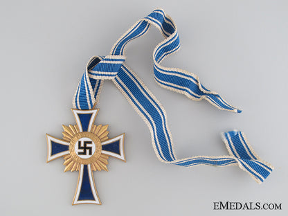 mother's_cross-_gold_grade_mother_s_cross___52c301dc6bc95