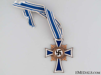 mother's_cross;_bronze_grade_mother_s_cross___52fe664cb20a7