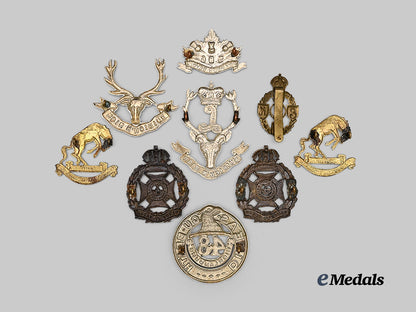 canada,_commonwealth._a_lot_of_eight_second_war_cap_badges_e_medals__m0473-59_3