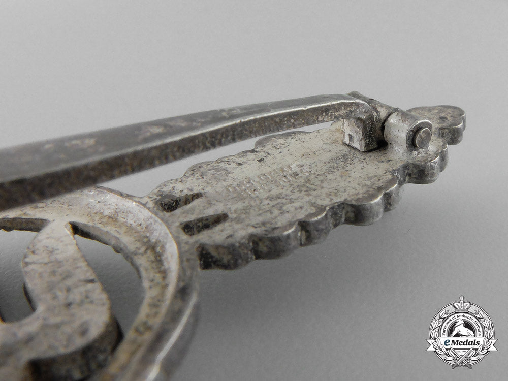 a_luftwaffe_squadron_clasp_for_bomber_pilots;_silver_grade_by_g.h._osang_n_166