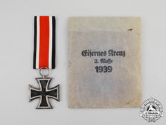 An Iron Cross 1939 Second Class By Klein & Quenzer Of Idar-Oberstein In Its Packet Of Issue