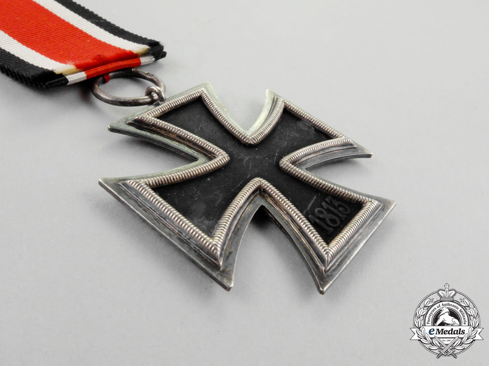 an_iron_cross1939_second_class_by_klein&_quenzer_of_idar-_oberstein_in_its_packet_of_issue_n_204