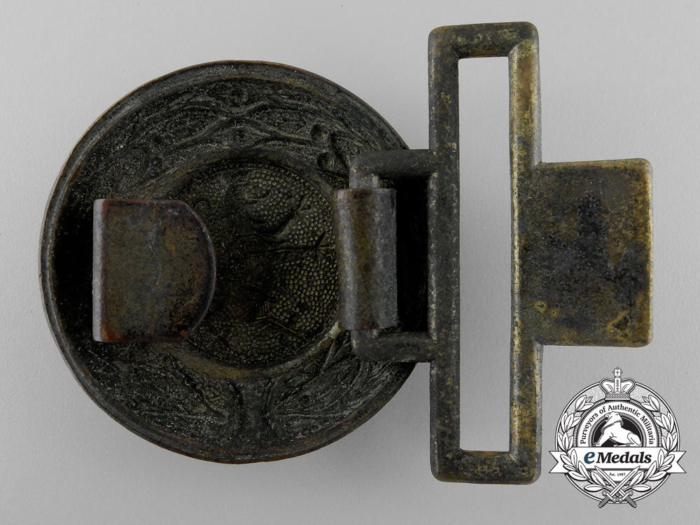 a_hessen_fire_defence_service_officer's_belt_buckle;_published_example_n_252