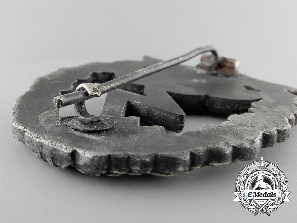 a_luftwaffe_ground_assault_badge_by_g.h._osang_n_283