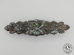Germany, Heer. A Bronze Grade Close Combat Clasp, By C.e.juncker