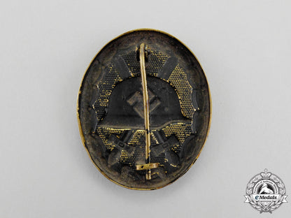 a_black_wound_badge_with_miniature_n_436_1