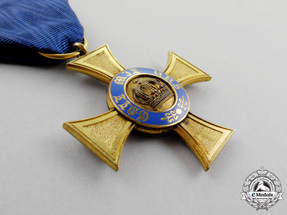 prussia._an1867-1918_royal_order_of_the_crown,_fourth_class_by_godet&_son_n_650_1
