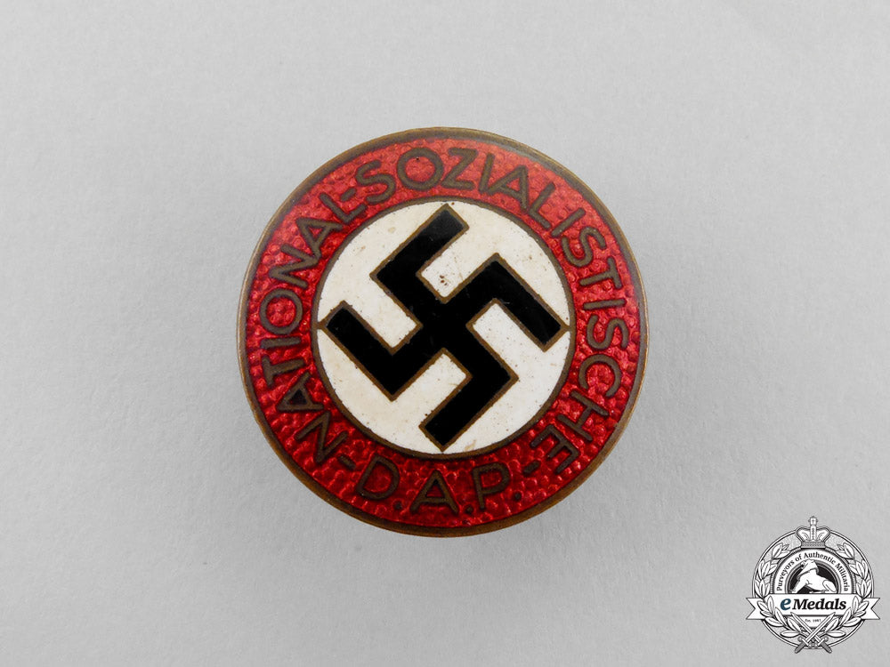 an_nsdap_party_badge_with_photo_of_recipient_n_706_1