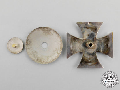 a_silver_iron_cross1914_first_class;_screwback_version_n_743_1