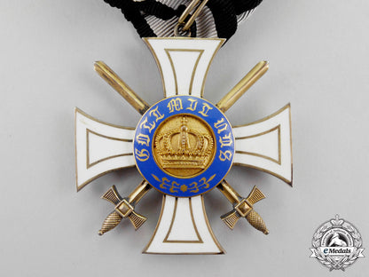 prussia._a1916-1918_issue_royal_order_of_the_crown_second_class_with_swords_by_godet&_son_n_776_1