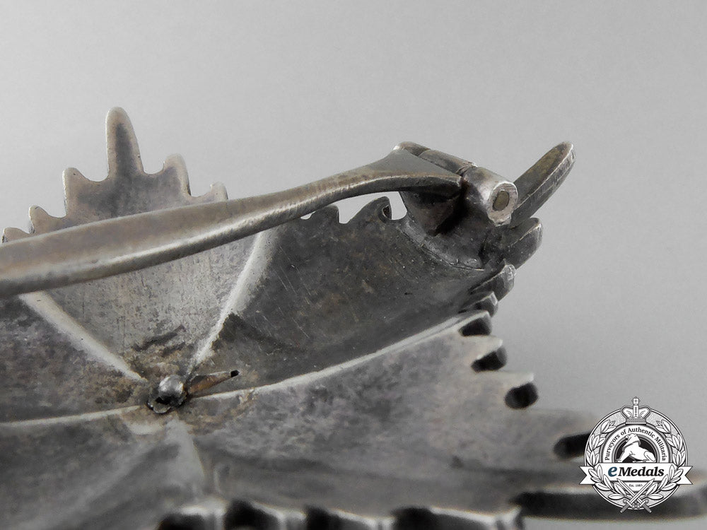 a_chilean_silver_star_for_officers_for20_years_army_service_n_828