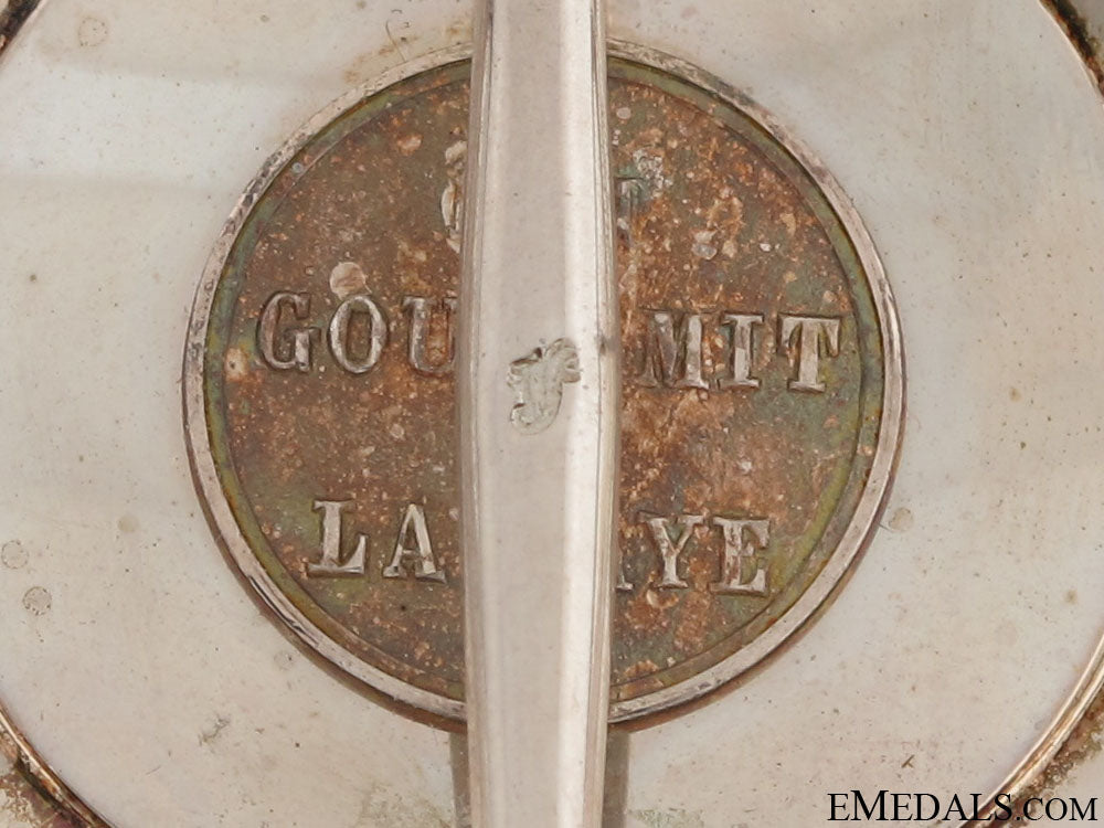 order_of_orange-_nassau,_military–_gold_ne41217i