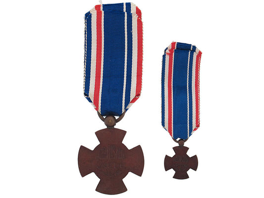 a_set_of_mobilization_cross',1914-1918_ne4127a