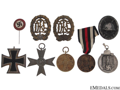 nine_german_wwii_awards_nine_german_wwii_5112998cbf5f1