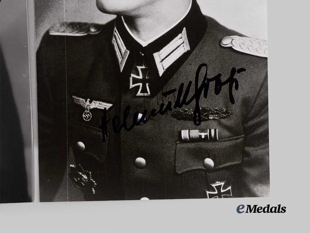 germany,_third_reich._a_lot_of_post-_war_signed_knight’s_cross_winner_photographs_e_medals__g62070_4