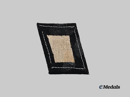 germany,_s_s._a19th_waffen_grenadier_division_of_the_s_s(1st_latvian)_volunteer's_collar_tab_e_medals__g63001_3