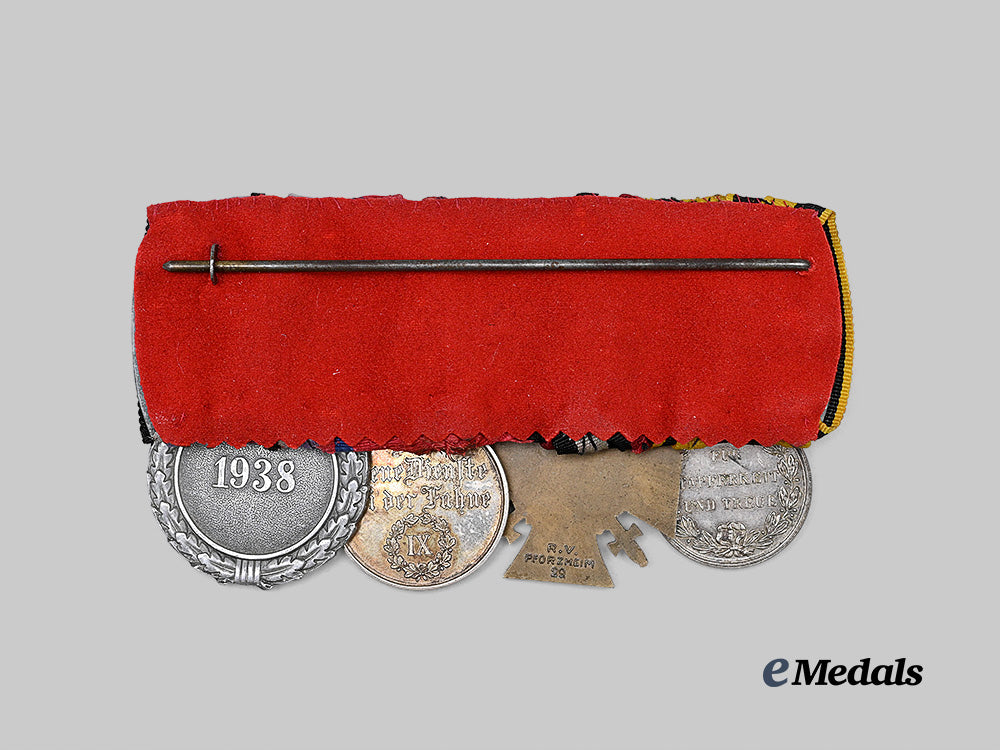 Germany, Third Reich. A Medal Bar for First World War Combat and Air Defence, with Ribbon Bar