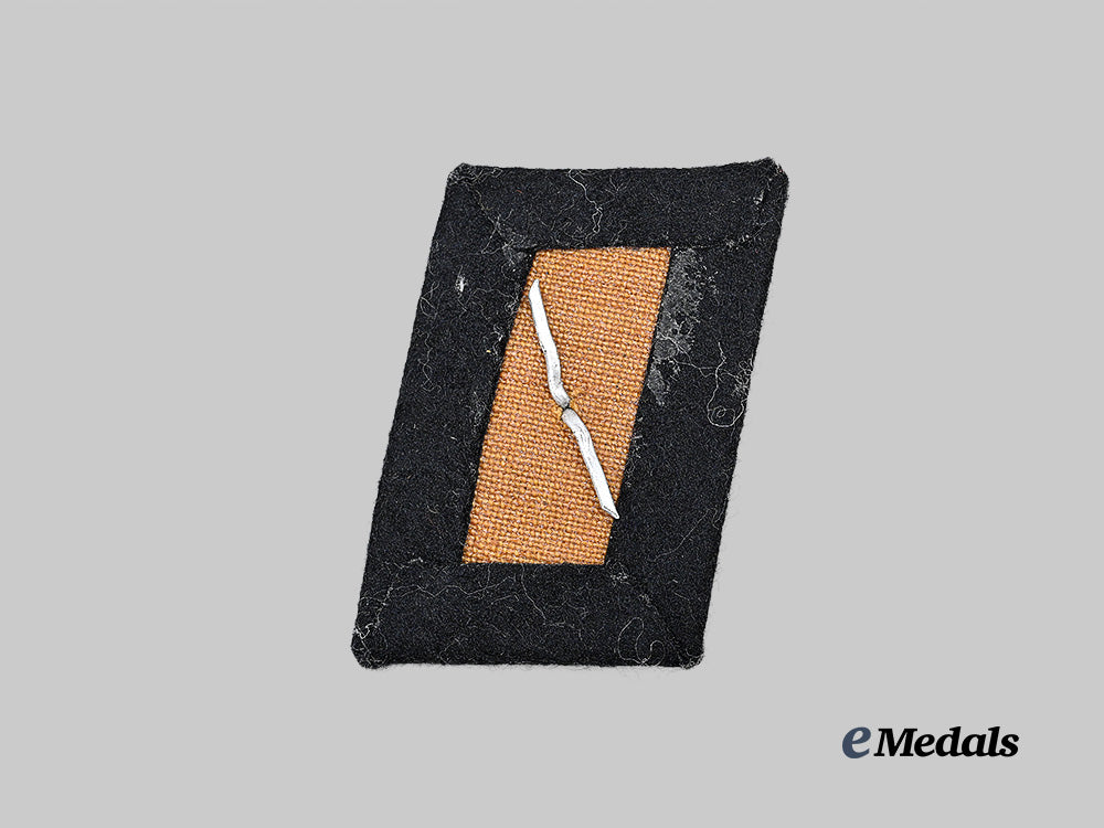germany,_s_s._a_waffen-_s_s_collar_tab_for_an_s_s-_unterscharführer_e_medals__g62958_3