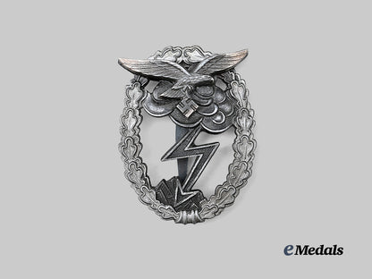 germany,_luftwaffe._a_ground_assault_badge,_by_rudolf_karneth_e_medals__g61761_2