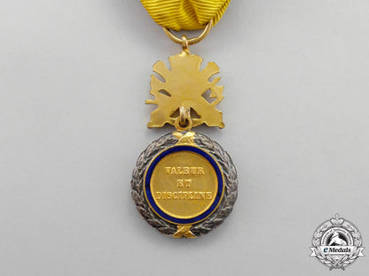 france,_republic._a_military_medal_with_recipient's_photo_o_054_1